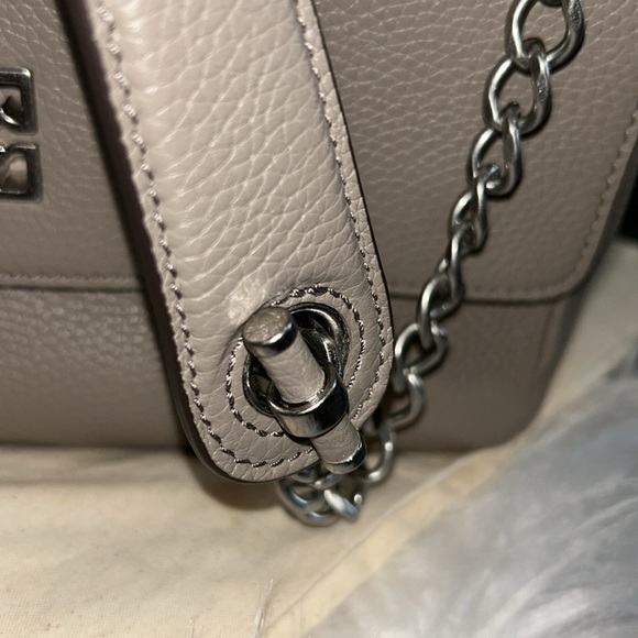 Tory Burch Britten Flap Shoulder Bag - Picture 4 of 9